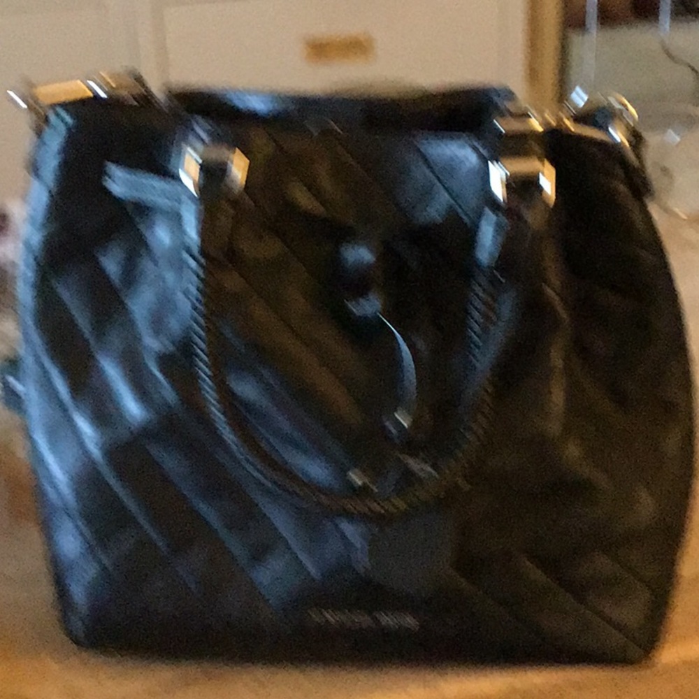 Timeless Style Michael Korres Bag